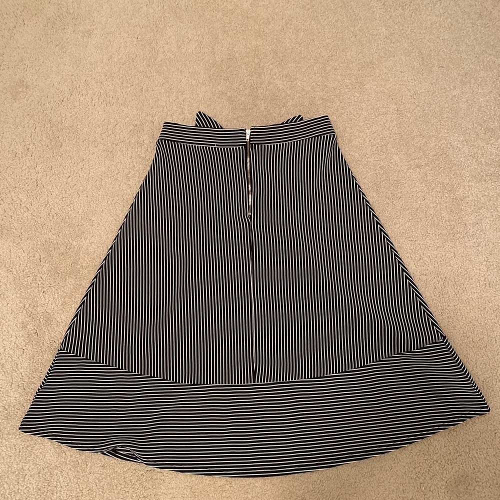 𝅺ALYA Striped Circle Skirt - Picture 4 of 7